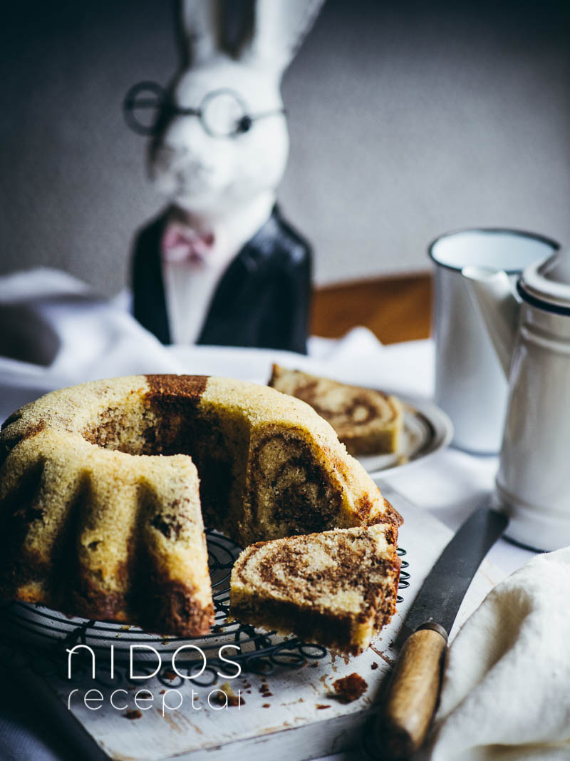 bund cake with cardamom and coffee