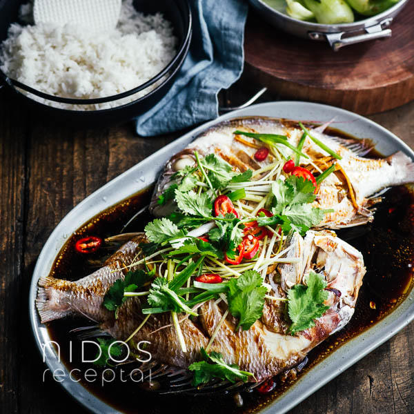 Vietnamietiškai paruošta žuvis sojų padaže